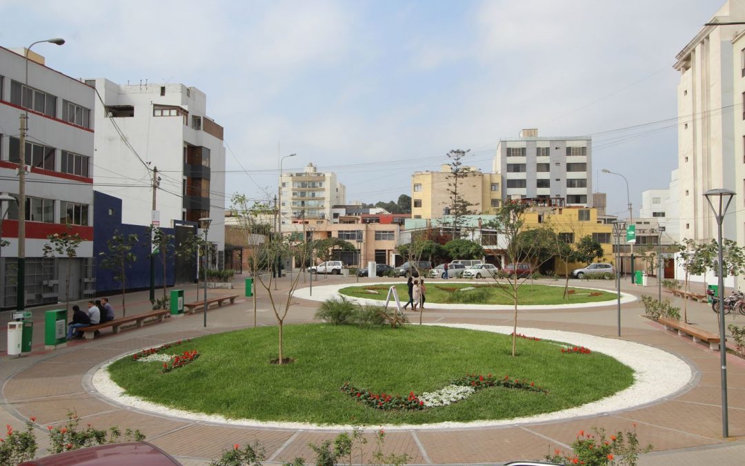 Plaza 31: un nuevo espacio público en San Isidro, Lima
